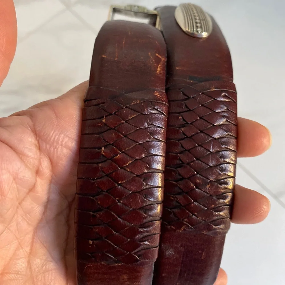 ❌SOLD❌Brighton Brown Leather Belt Mens sze 34 98057 Conchos Silver Tone - Picture 14 of 15